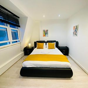 Camera standard con letto queen size